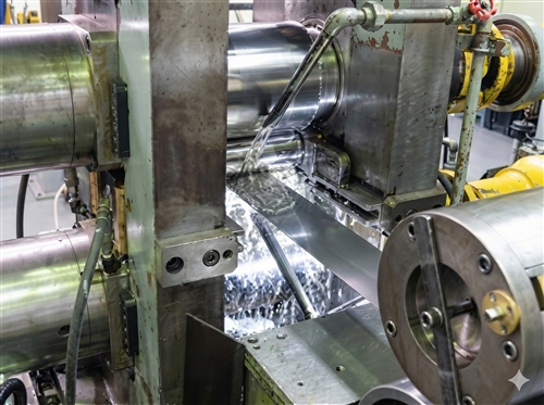 �������H