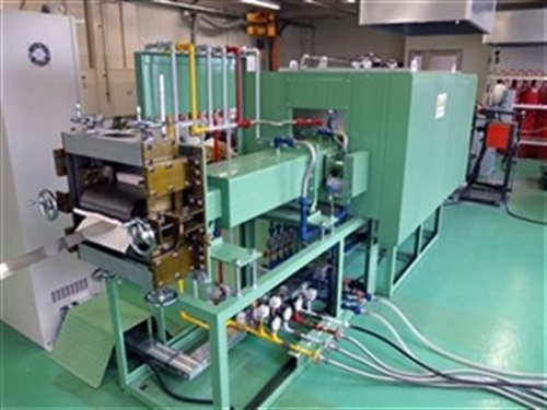 �A���ēݐ����u